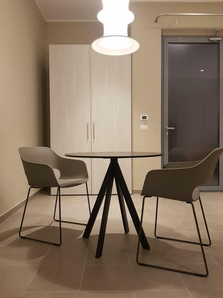 Area 19 Aparthotel Catanzaro Bagian luar foto