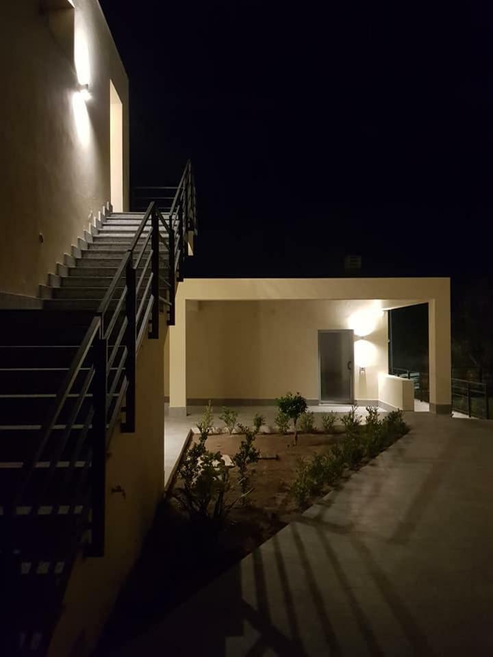 Area 19 Aparthotel Catanzaro Bagian luar foto